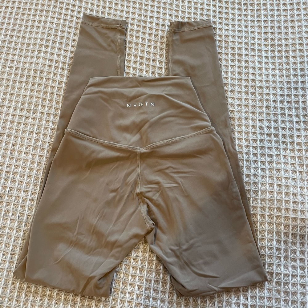 NVGTN Leggings